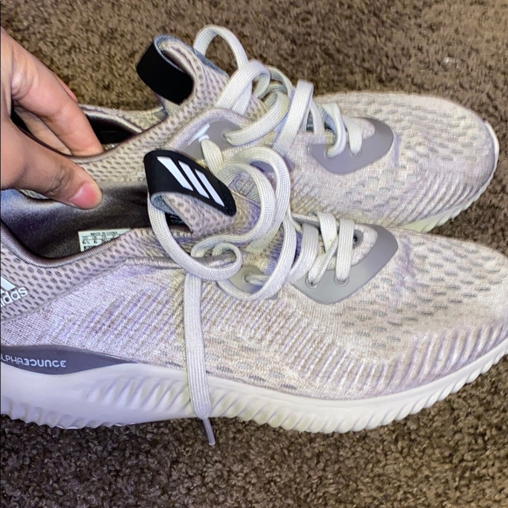 ADIDAS TENNIS SHOES